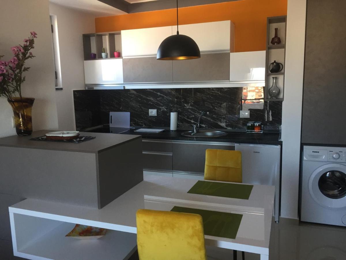 Best Apartment Pogradec Bagian luar foto